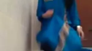ماں لیڈی Cavalli suckles جے میک زندگی میں واپس!