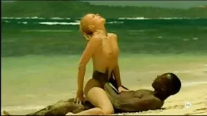 Tush anal مقعد شوقین کیارا Croft ہے ایک خاص حیرت کے لئے پریمی پر PornHD