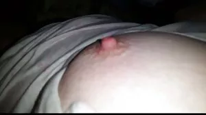 مسز ThunderTits پر دھوکہ دیتی ہے اپنے شوہر کے ساتھ Babitter