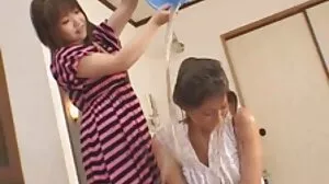 Brazzers: busty بنفشی میری