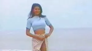 بالغ عورت نوجوان سٹڈ