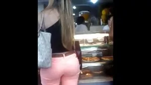 خوبصورت ادرک چارلی سرخ توقع ہے پریمی Kristof