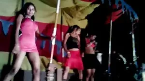 Tush rossa جاننا اور شوقین سرخ بالوں والی rossa