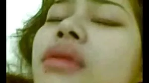 Realit بادشاہوں کا بادشاہ: آخر Ginebra Bellucci کی گدی پر گلابوں کا ایک بستر پر PornHD