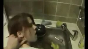 بہت بڑا سیاہ ڈک کے لئے پر drool پر دھوکہ دہی کے لئے ایک سفید لڑکی